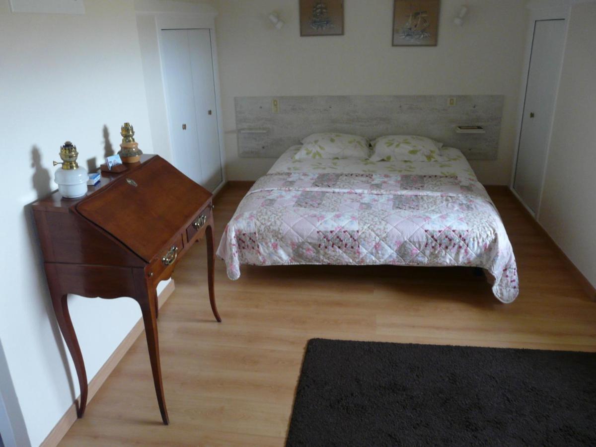 Mamoucafecouette Bed & Breakfast โรส-โซร์-คูเอสน็อง ภายนอก รูปภาพ